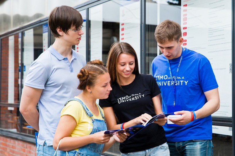 Университет ИТМО занял пятое место среди IT-вузов России и сохранил позицию в топ-20 учебных заведений технического и естественнонаучного профиля